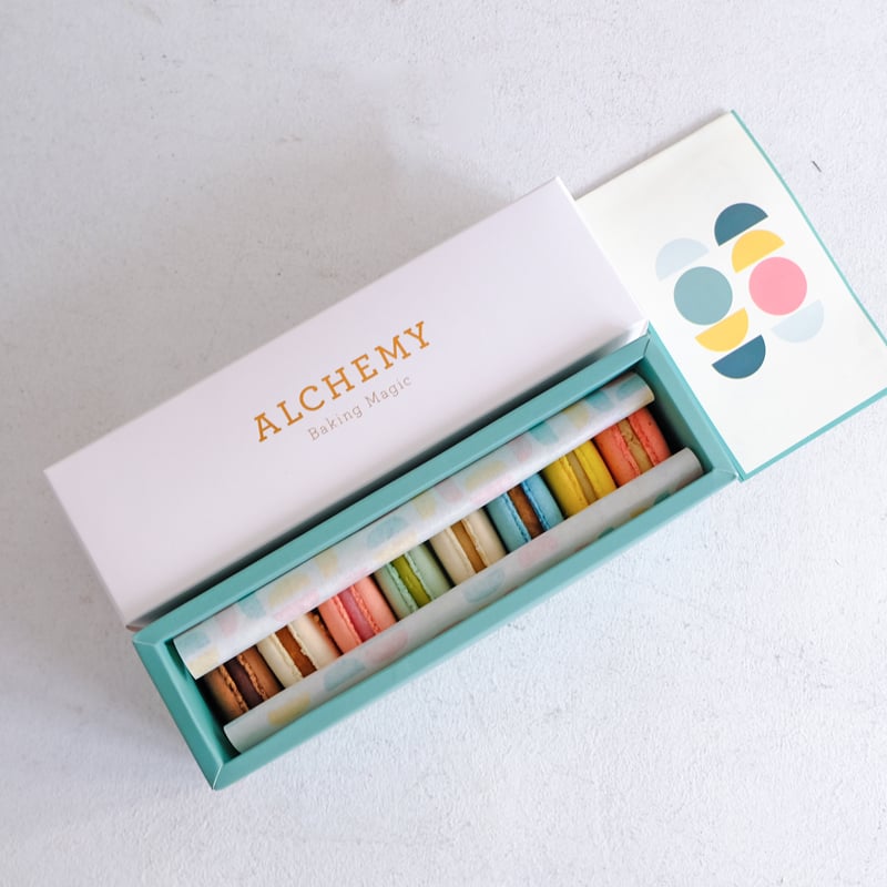 French Macarons (8pcs)