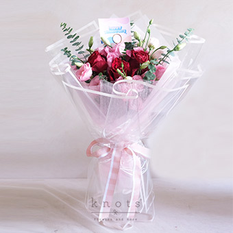 Forever in My Dreams (Red Ecuadorian Roses Bouquet)