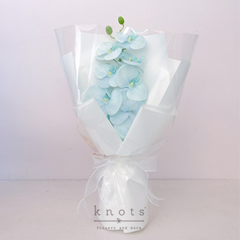 Avery (Arfifcial Flower Bouquet)