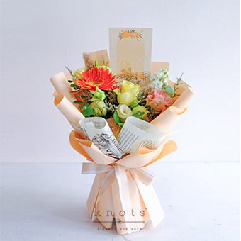 Solar Flare Leo (Yellow Rose and Orange Gerbera Bouquet)
