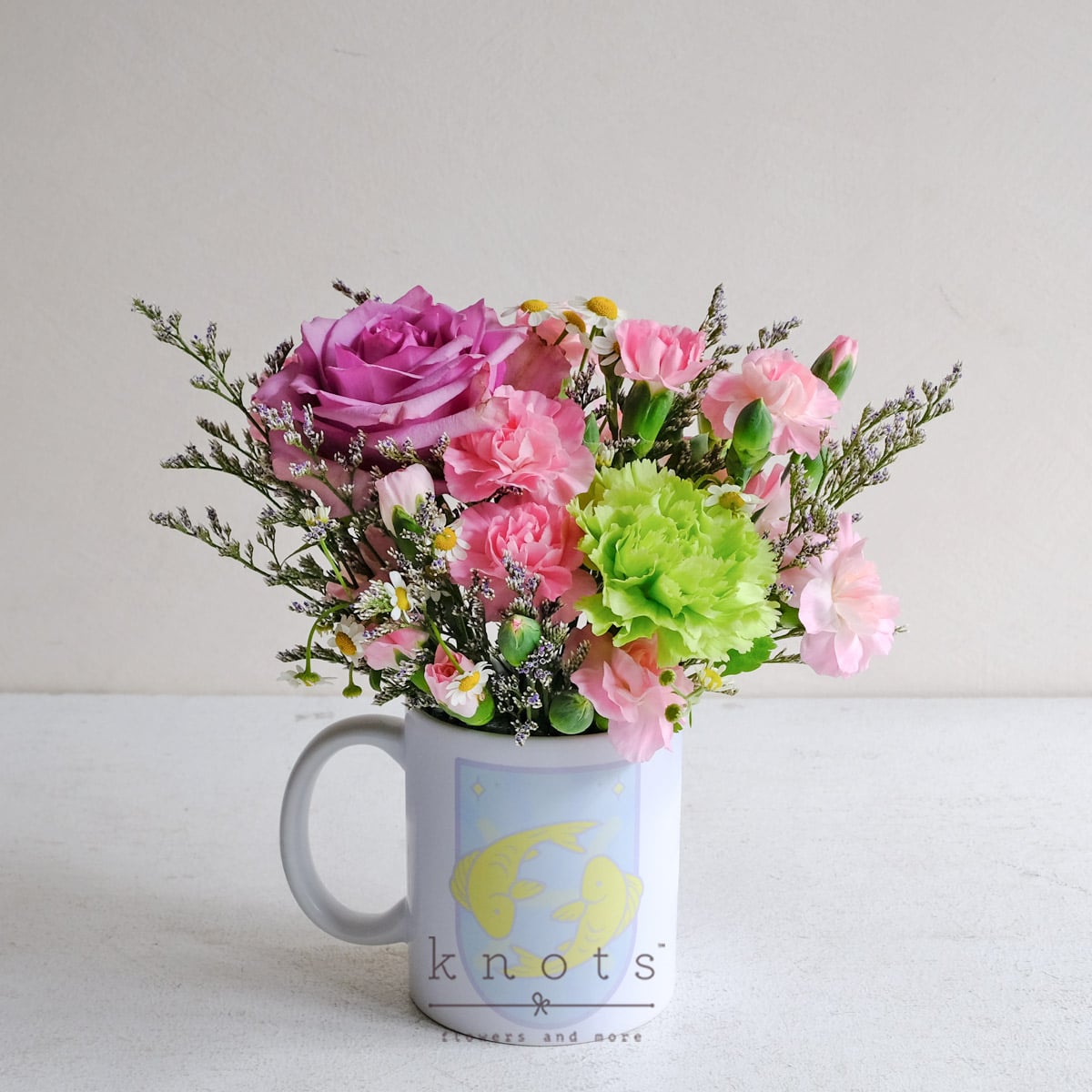 Intuitive Pisces (Purple Rose Arrangement)