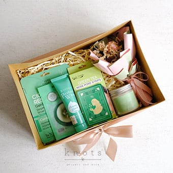 Glow & Grace (Virgo Gift Box)