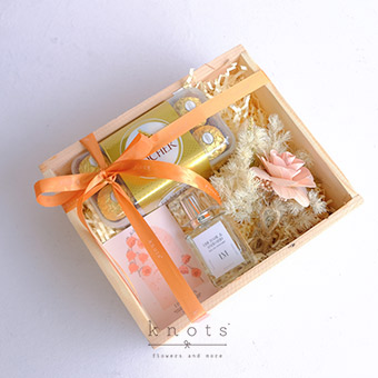 Iris Gemini (Gift Box)
