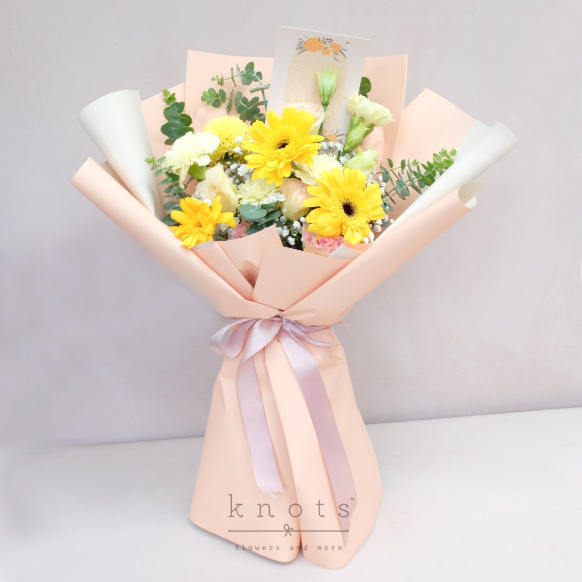 Solana Leo (Yellow Gerbera Bouquet)