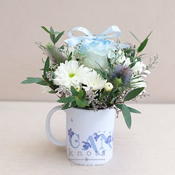 Blue Moon Cancer (White Rose w/ Blue Sprayed Cup Arrangement)