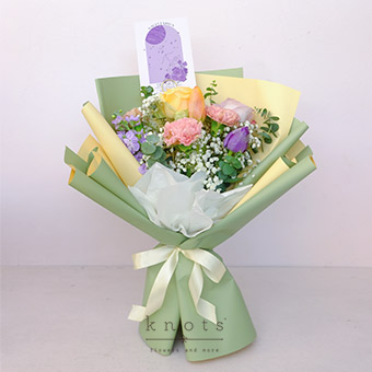 Leya Sagittarius (Mixed Flowers Bouquet)