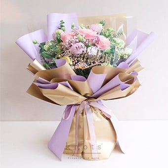 Casabella (Pink Ecuadorian Roses Birthday Bouquet)
