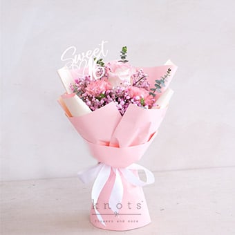 Sweet 16 (Pink-White Rose Birthday Bouquet)