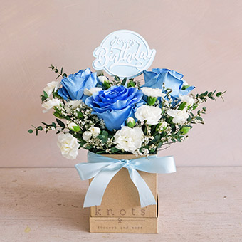  Life Of The Party (Blue Ecuadorian Roses Arrangement)