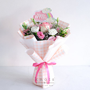 Dainty Dream (Two-toned Pink Rose Bouquet)