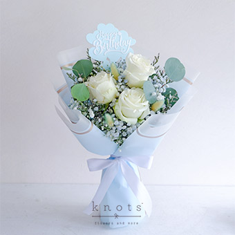 Party Petals (White Roses Bouquet)