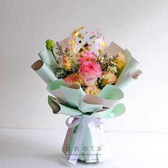 Confetti Celebration (Two-toned Pink Rose Bouquet)