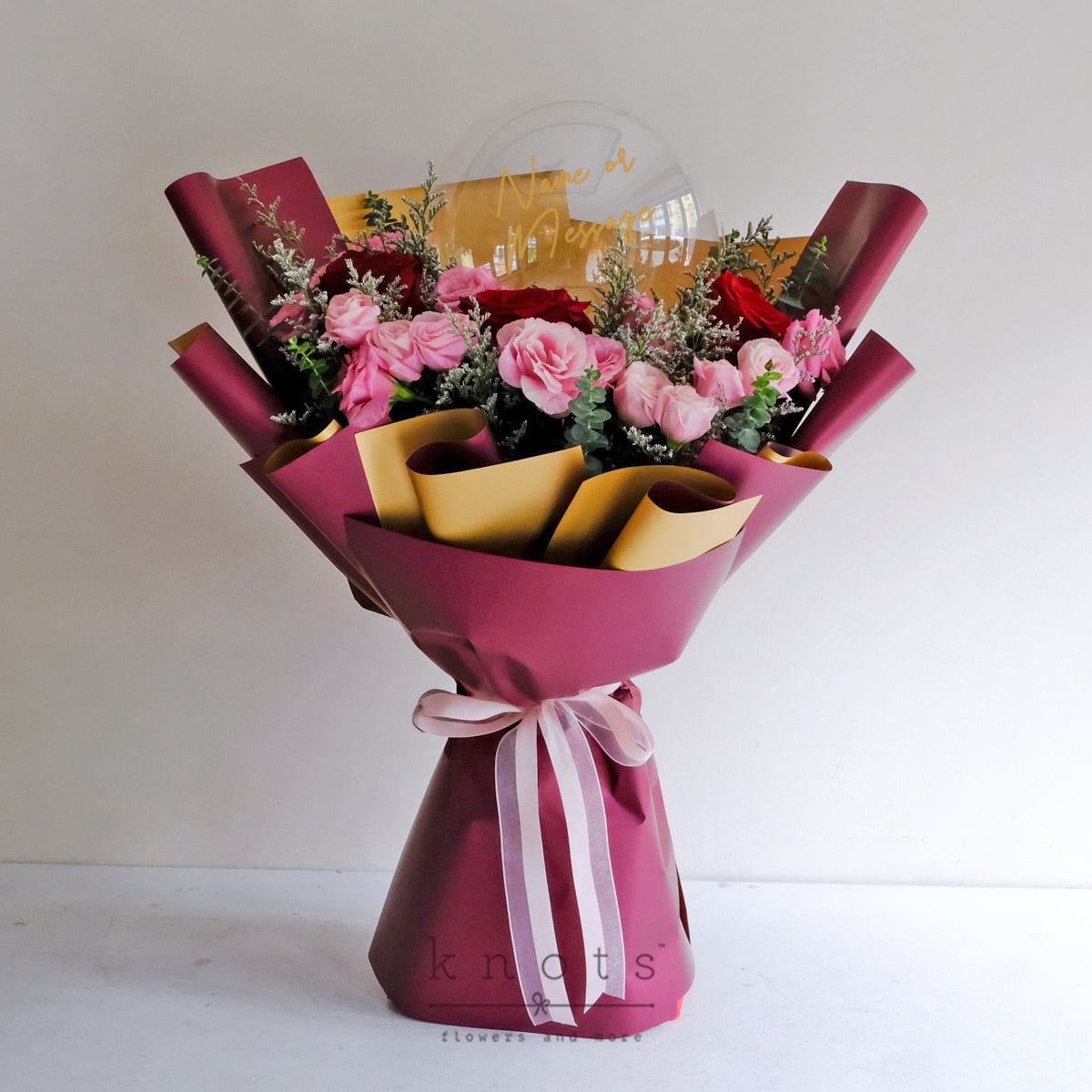 Pop and Celebrate (Red Ecuadorian Roses w/ Balloon Bouquet)