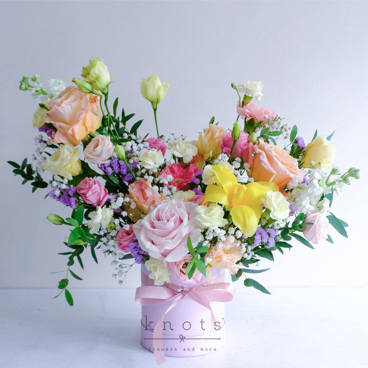 Starlight Dream (Mixed Flower Arrangement)
