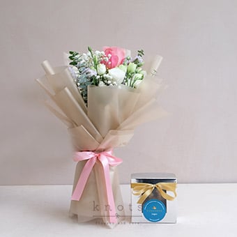 Fudge It, I'm In Love (Hermosa Rose Bouquet and A Box of Fudge)