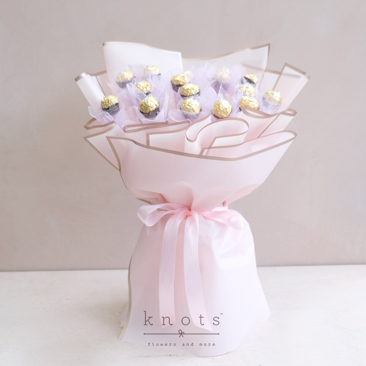 Euphoria (16 Ferrero Rocher Chocolate Bouquet)