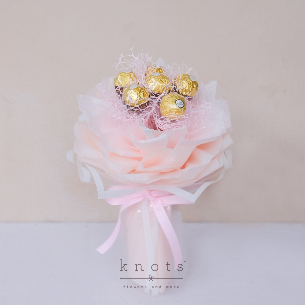 Bonbon Delight (Ferrero Rocher Bouquet)
