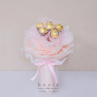 Bonbon Delight (Ferrero Rocher Bouquet)