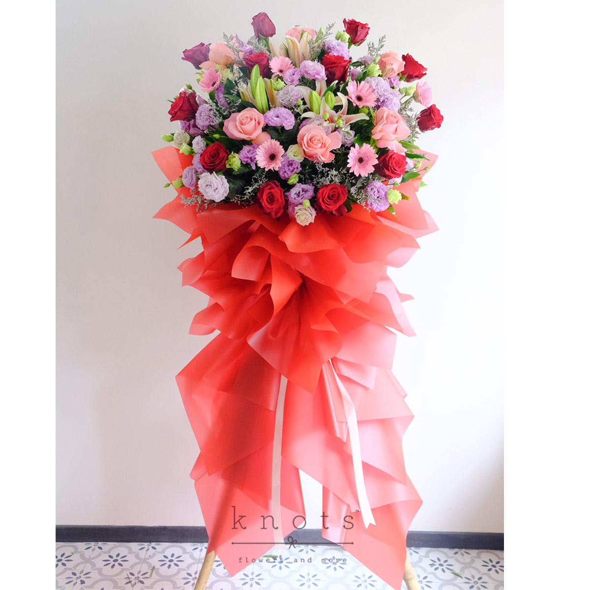 CFST2303_Blooms-of-Devotion-Congratulatory-StandA_1200