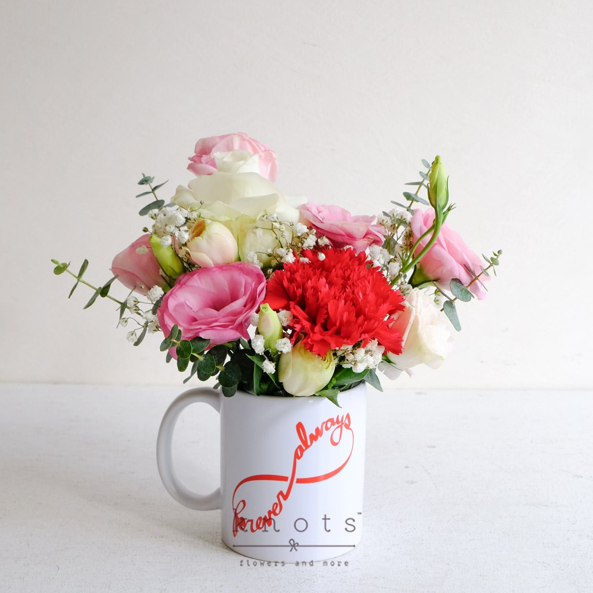 Sweetheart Steep (White Rose and Red Carnation Arrangement)