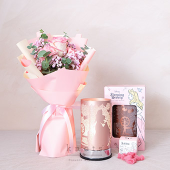 Sweetheart Romance (Pink Rose Bouquet w/ Disney Touch Warmer & Wax Melts)