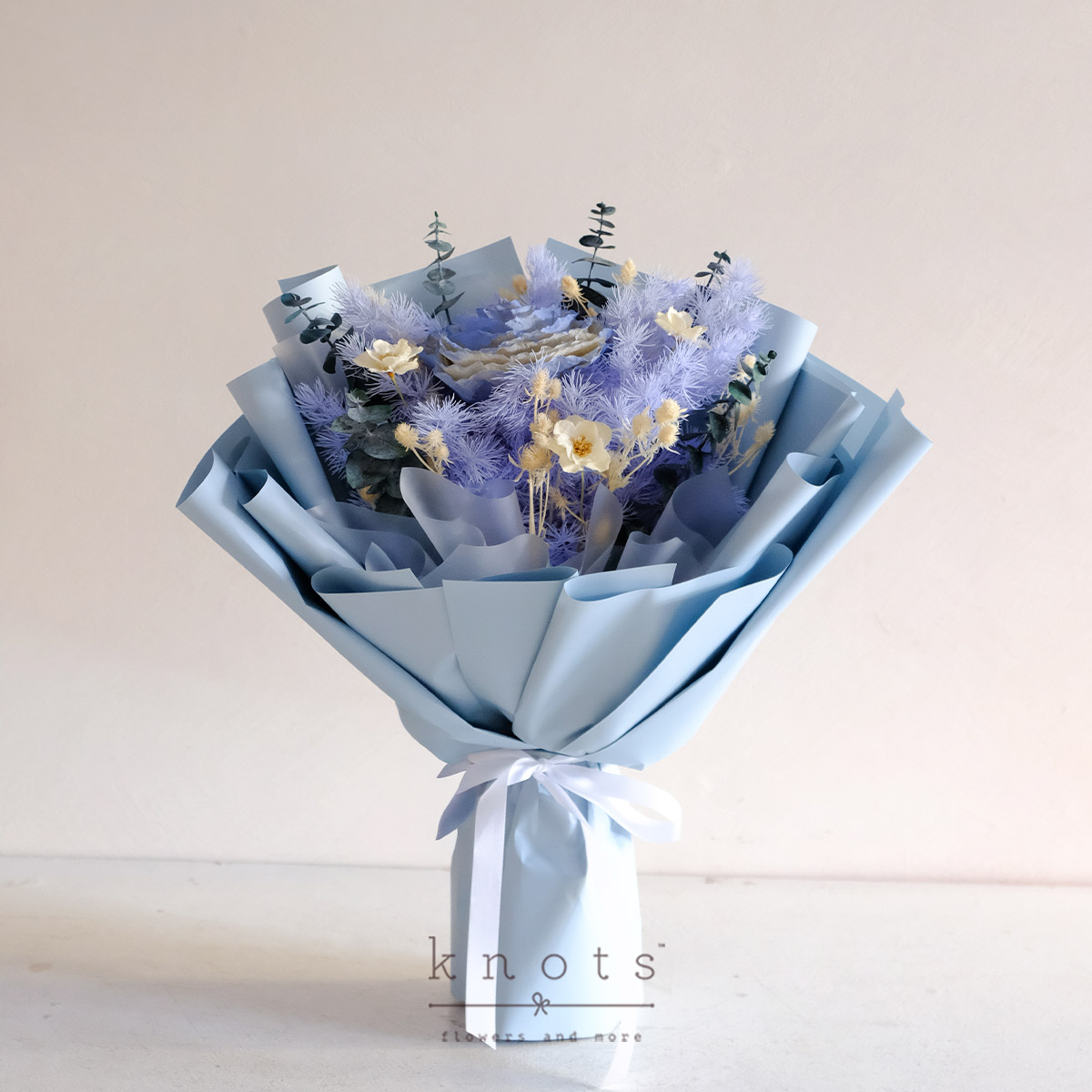 Cloud Veil (Dried Flower Bouquet)