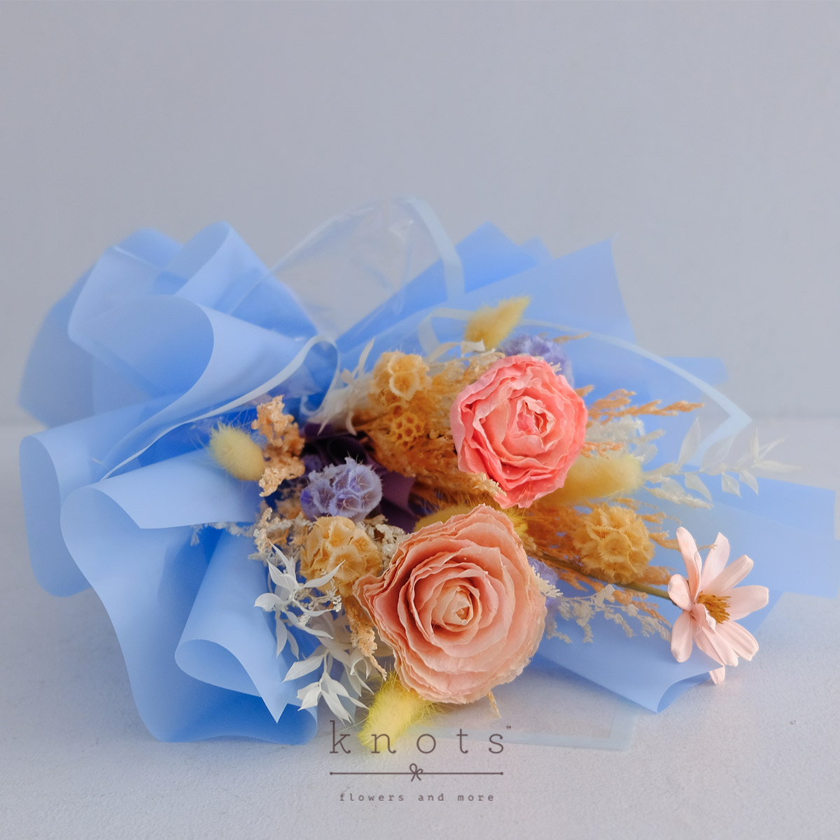 PDBQ2510-Heart-in-the-Sky-Dried-BouquetA_1200