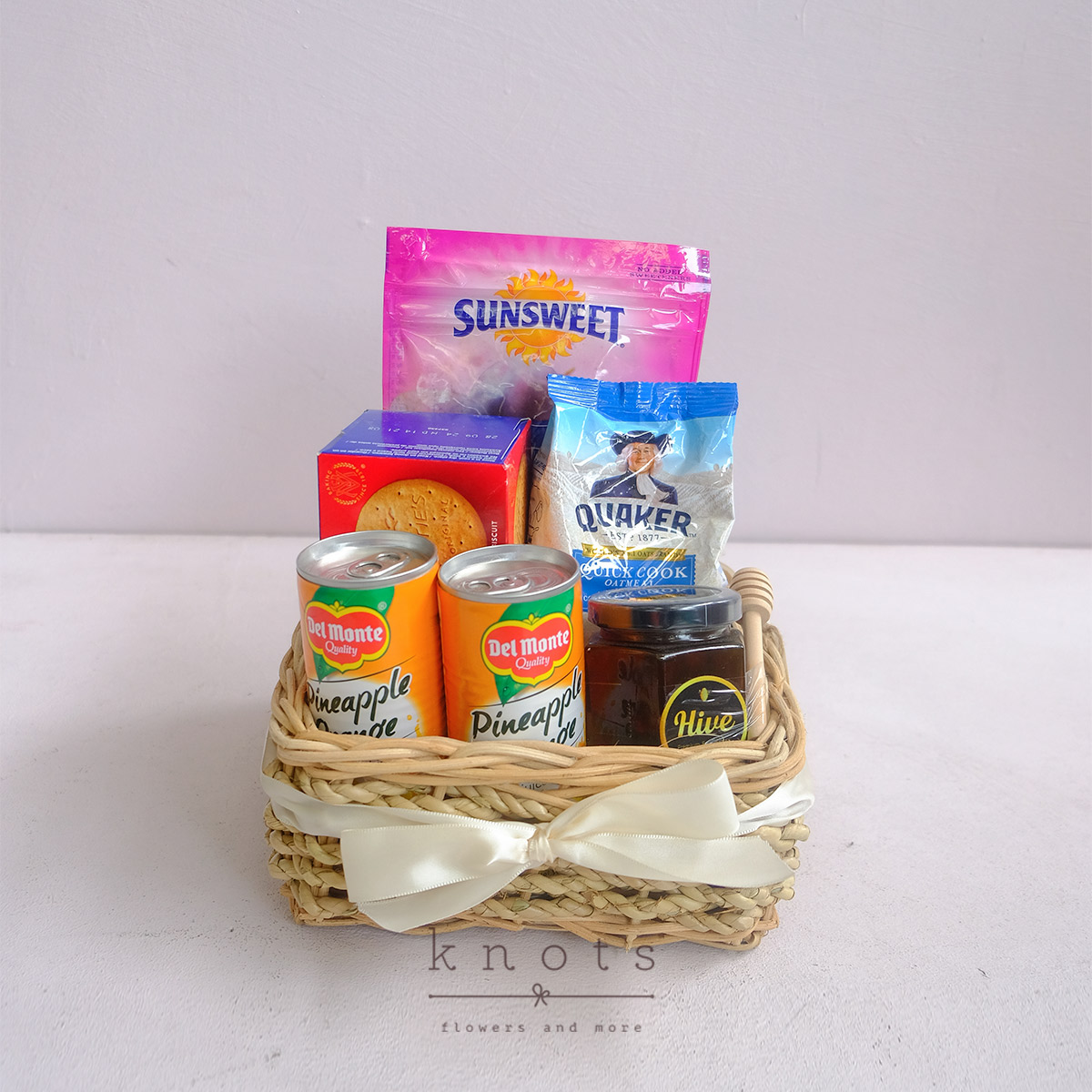 Healthy Selections (Gift Basket)