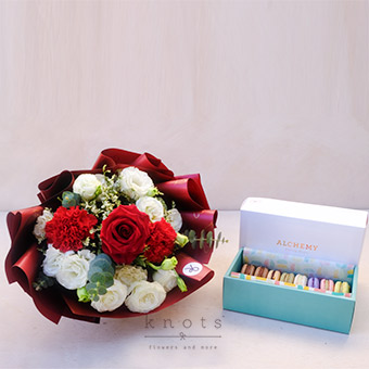 Red Passion (Red Ecuadorian Rose Bouquet w/ Macarons)