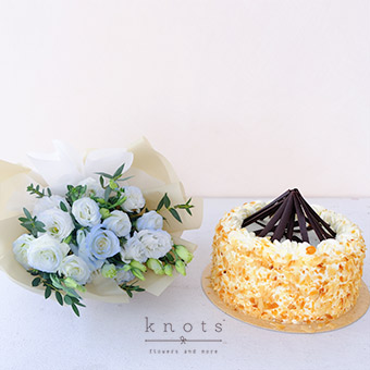 Whimsy Petals (Light Blue Rose Bouquet and Cake)