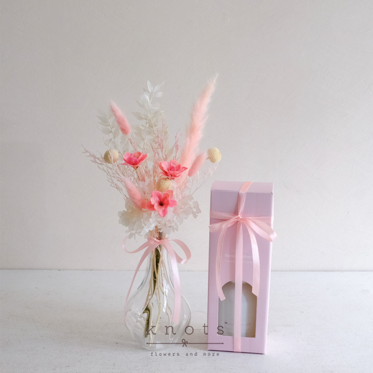 Petal Poise (Flowers and Gift)
