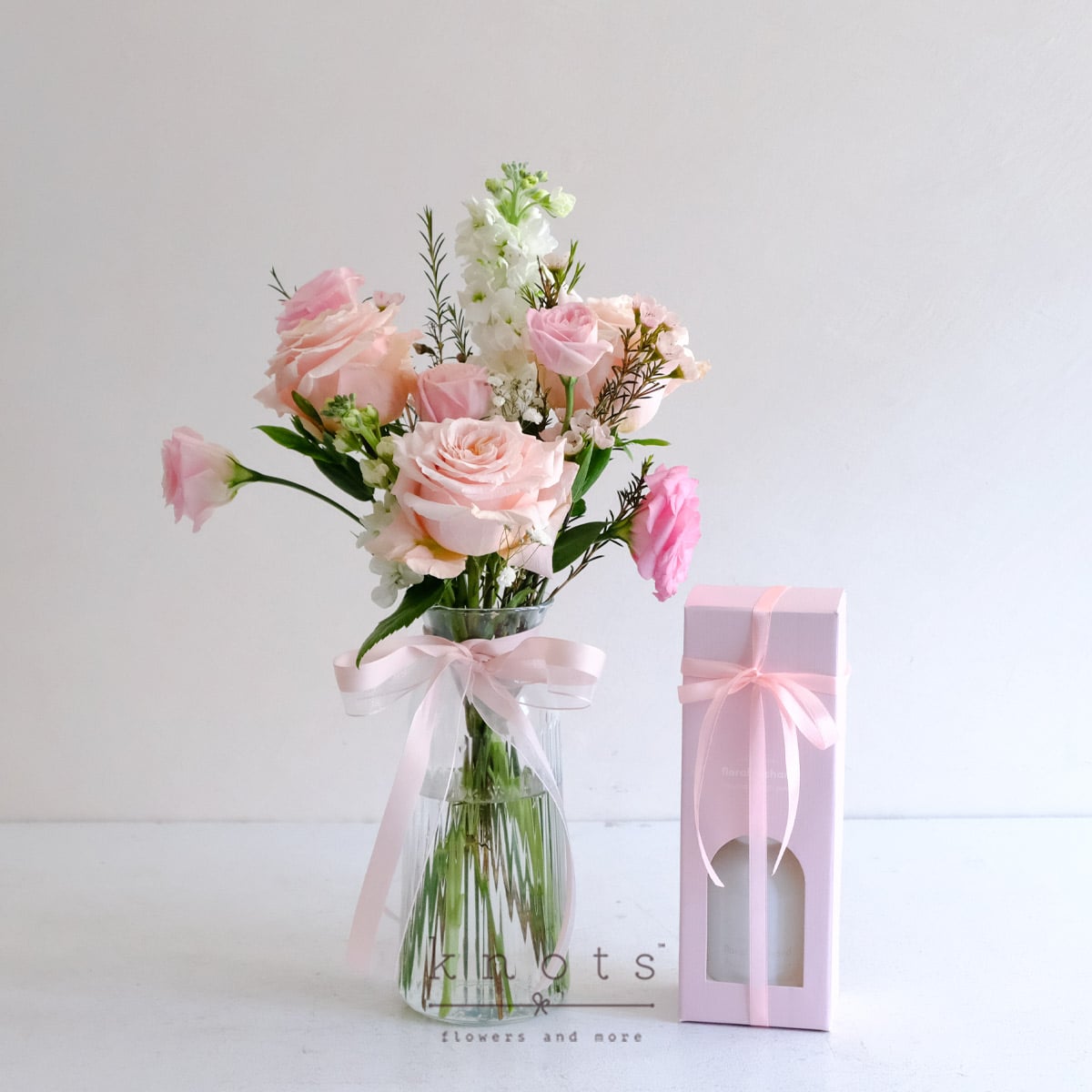 Blossom & Reed (Flowers and Gift)