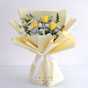 Sweet Sunrise (Yellow Roses and Ferrero Chocolates Bouquet)