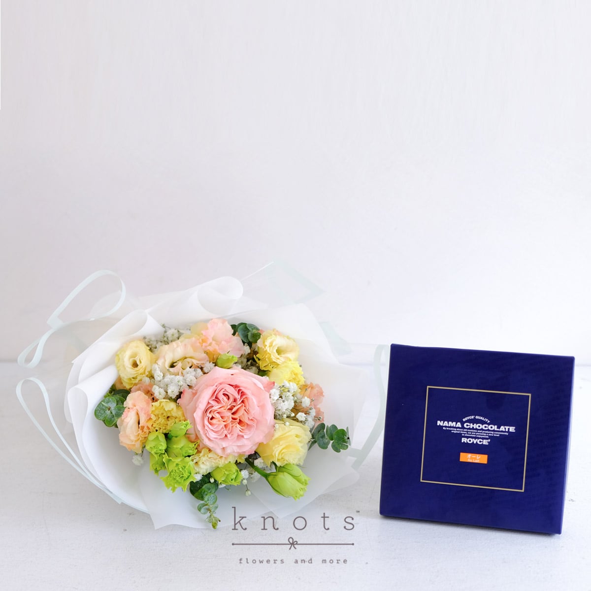Heavenly Love (Ecuadorian Rose Bouquet w/ Chocolates)