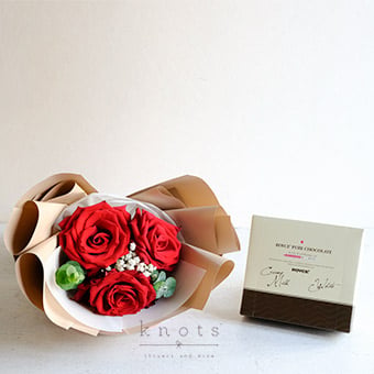 Sweetly Yours (Red Roses Bouquet and Chocolate)