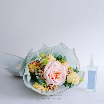 Soft Tones (Peach Ecuadorian Rose Bouquet with Perfume)