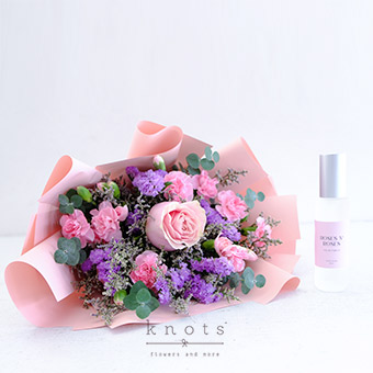 Floral Fragrance (Pink Ecuadorian Rose Bouquet with Perfume)