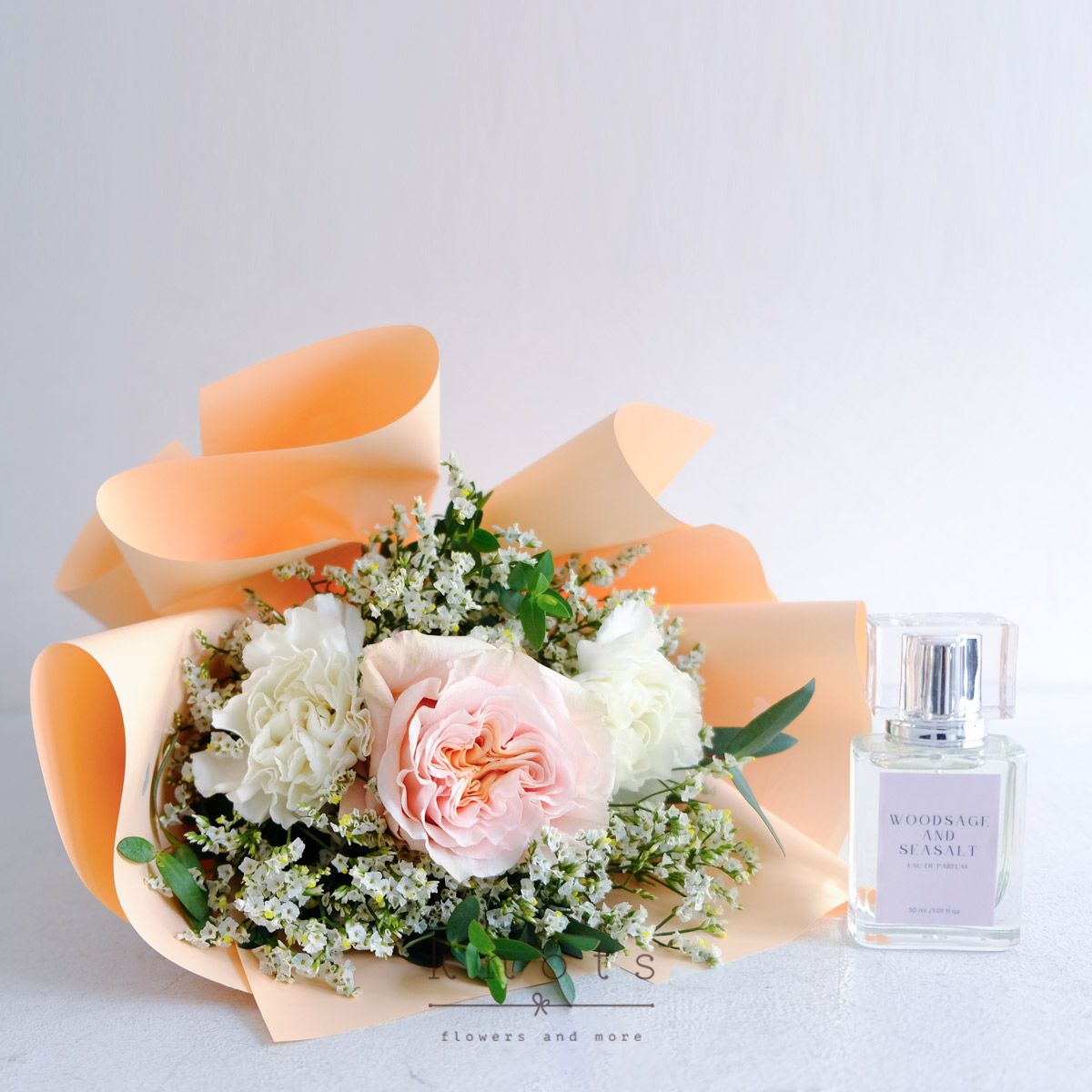 Moment of Calm (Peach-Pink Ecuadorian Rose Bouquet with Perfume
