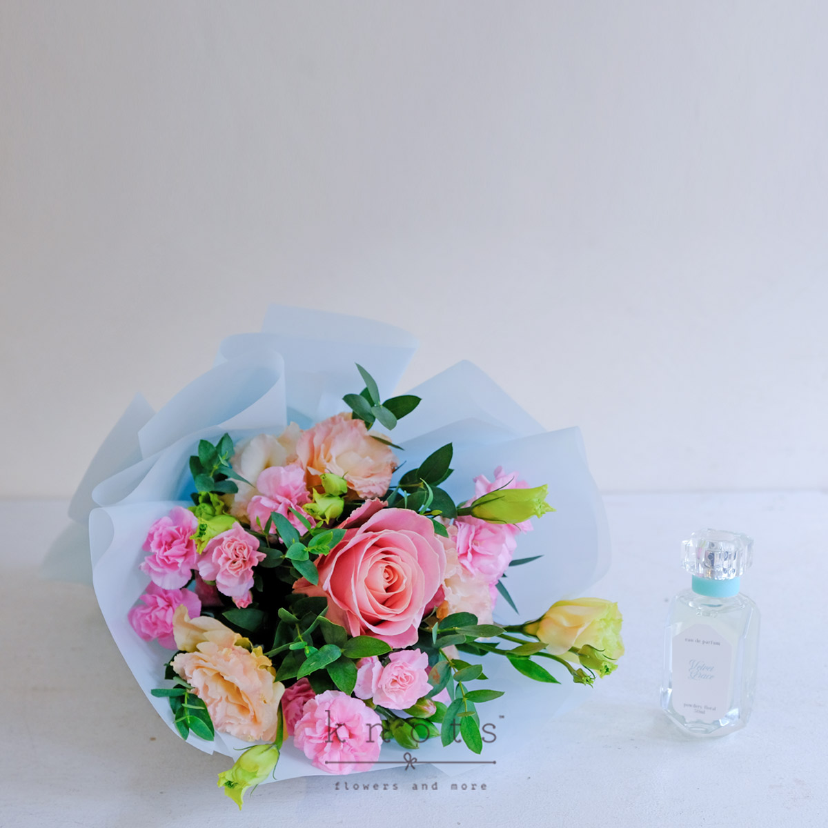 Spring Breeze (Pink Ecuadorian Rose Bouquet with Perfume)