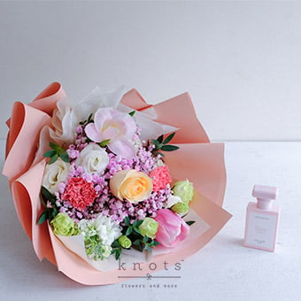 Whisper of Love (Peach-Pink Ecuadorian Rose Bouquet with Perfume)