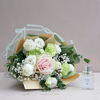Fragrant Glazed (Flowers And Perfume)