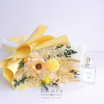 Sunshine Splendor (Preserved and Dried Flower Bouquet w/ Perfume)