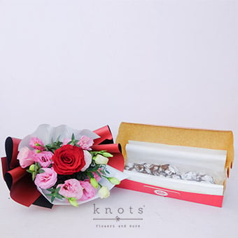 Rosy Treats (Red Ecuadorian Rose Bouquet w/ Crinkle Cookies)