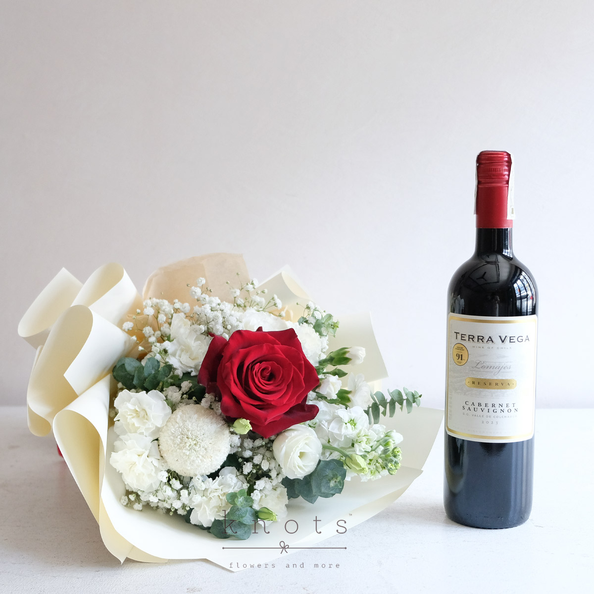 Rosy Toast (Red Ecuadorian Rose and Wine)