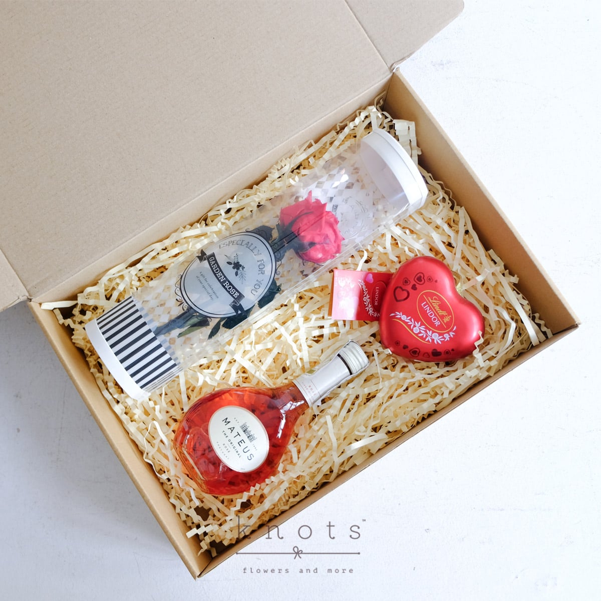 Velvet & Vine (Gift Box)
