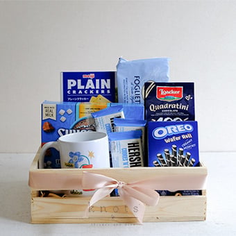Snack Parade (Gift Hamper)
