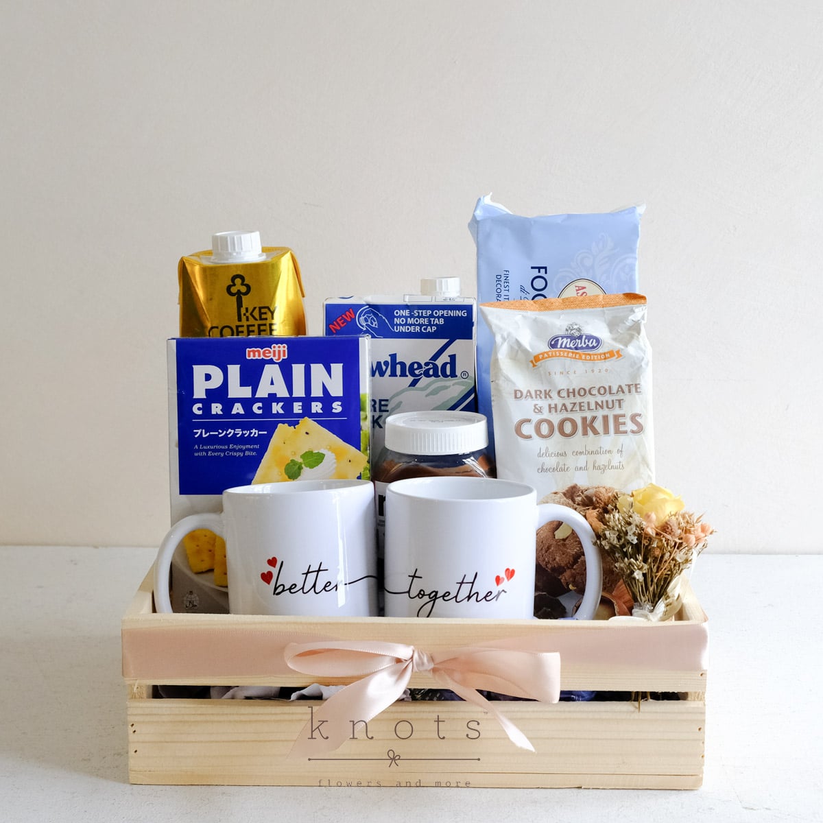 Mug & Munch (Gourmet Hamper)