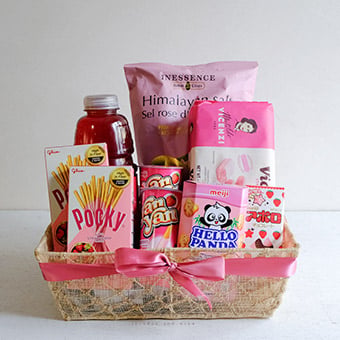 Pink Sparkle (Gourmet Hamper)