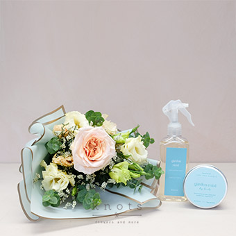 Marin (Shimmer Ecuadorian Rose Bouquet, with Candle, and Spray) 