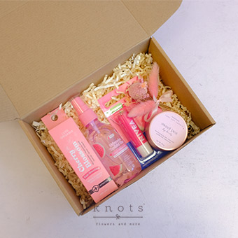 Dazzling Haven (Gift Box)